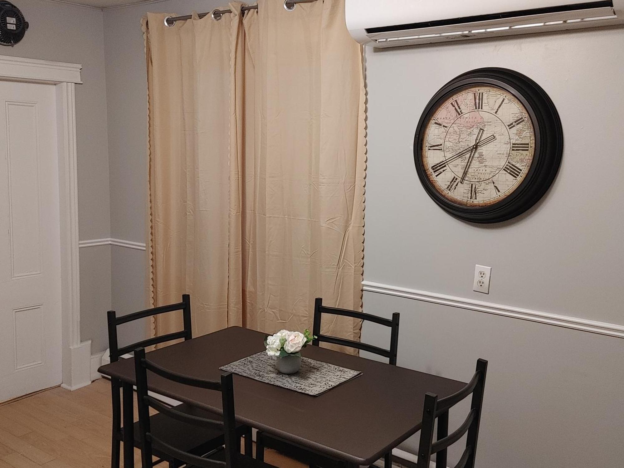 32 Jean Economic Room 1.6 Сент-Джон Экстерьер фото
